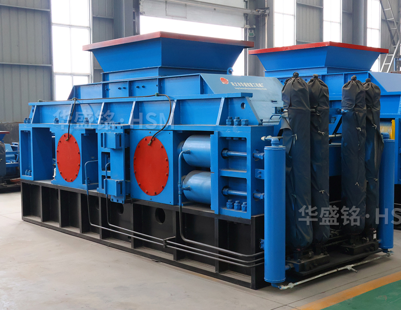 什么設備可破碎可制砂？新型對輥制砂機多少錢(qián)一臺？
